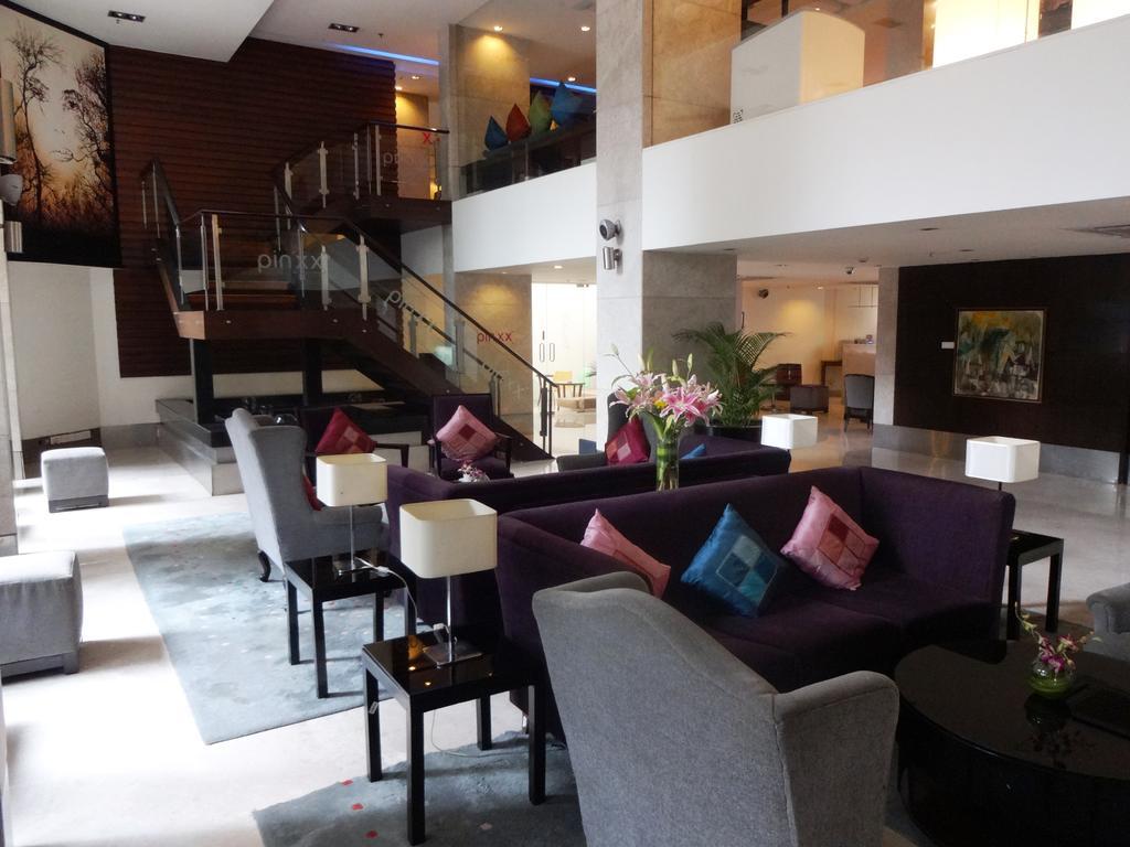 Royal Orchid Central Bangalore, Mg Road Exterior photo